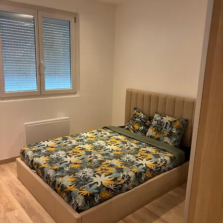 Aix Les Bains Bel 3 Pieces Proche Du Parking Prive Apartmán